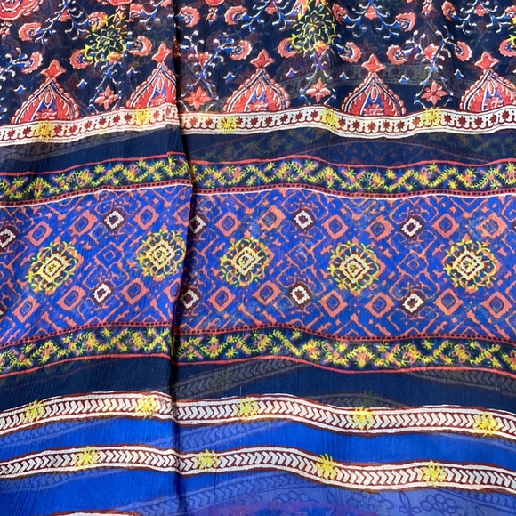 Lucky Brand size large silk 3/4 sleeve blouse - Picture 4 of 7